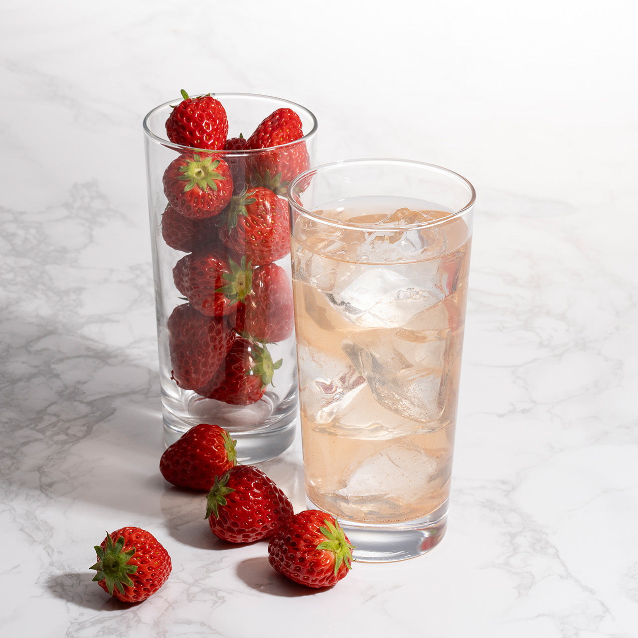 CURVY LINE PROTEIN 140g(ストロベリー)